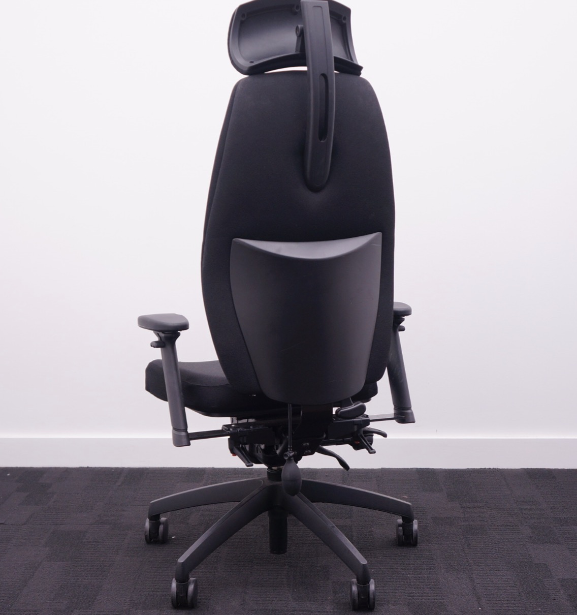 orangebox_flo_chair_2